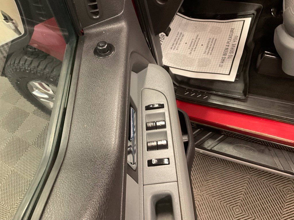 Used 2013 Ford F150 XLT w/ Luxury Equipment Group AWD/4WD image 14