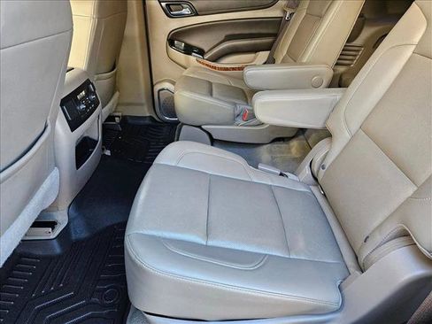 Used 2019 Chevrolet Tahoe Premier image 18