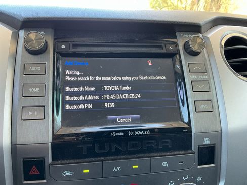 Used 2019 Toyota Tundra SR5 w/ SR5 Convenience Package RWD image 12