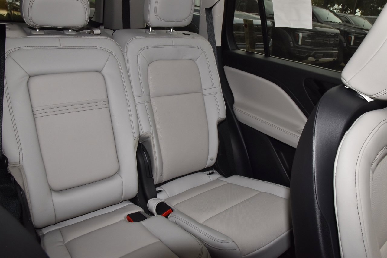 New 2027 Lincoln Aviator Reserve RWD image 22