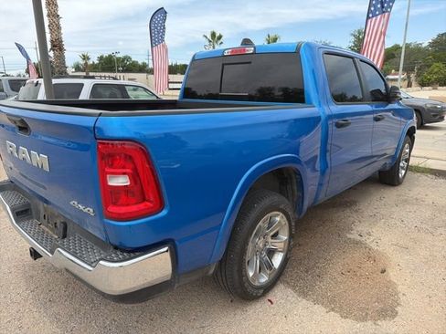 Used 2025 RAM 1500 Big Horn AWD/4WD image 3