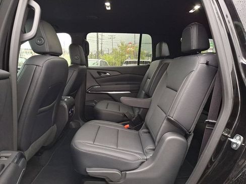 Certified 2026 Chevrolet Traverse LT AWD/4WD image 23