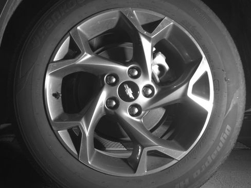 Used 2025 Chevrolet Trax LT w/ LT Convenience Package image 14