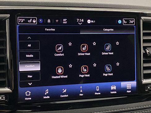 New 2026 Chrysler Pacifica Limited w/ S Appearance Package AWD/4WD image 8