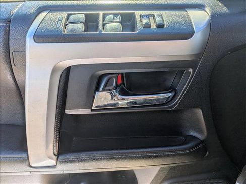 Used 2020 Toyota 4Runner SR5 image 14