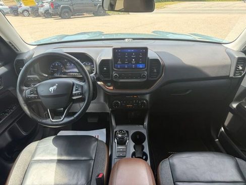 Used 2022 Ford Bronco Sport Outer Banks w/ Tech Package AWD/4WD image 14