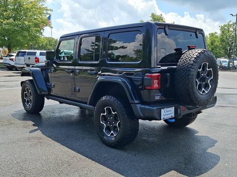 Used 2021 Jeep Wrangler Unlimited Rubicon 4xe w/ Cold Weather Group AWD/4WD image 7