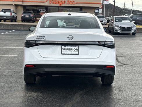 New 2026 Nissan Sentra SV FWD image 4