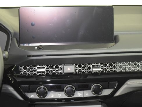 New 2026 Honda Accord EX-L image 12