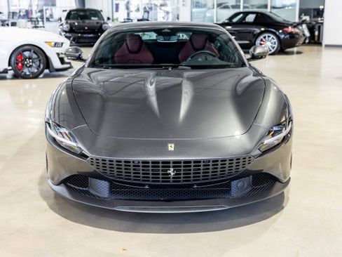 Used 2024 Ferrari Roma RWD image 9