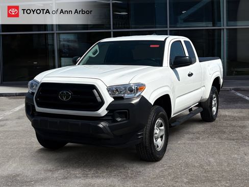 Used 2023 Toyota Tacoma SR RWD image 6