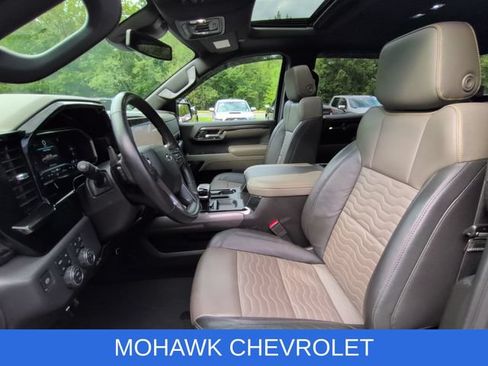Used 2024 Chevrolet Silverado 1500 ZR2 AWD/4WD image 20