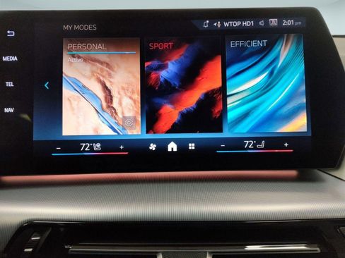 Used 2025 BMW X1 xDrive28i w/ Premium Package image 21