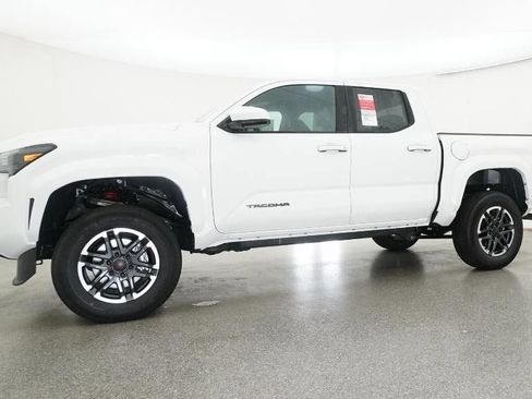 New 2026 Toyota Tacoma TRD Sport image 18