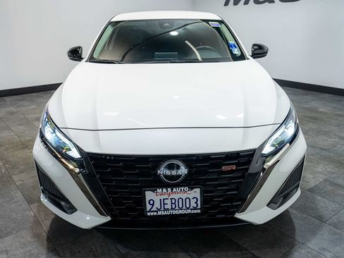 Used 2023 Nissan Altima 2.5 SR FWD image 6