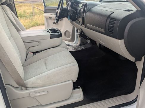 Used 2007 Chevrolet Silverado 2500 LT w/ 1LT Convenience Package image 20