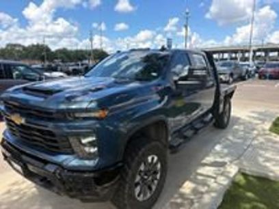 Used 2025 Chevrolet Silverado 2500 Custom w/ Custom Value Package