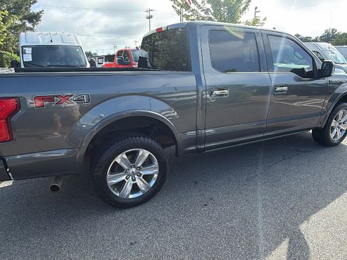 Used 2018 Ford F150 Platinum w/ Equipment Group 701A Luxury AWD/4WD image 8