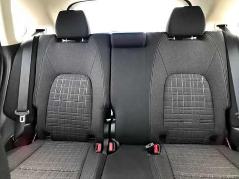 Certified 2023 Honda HR-V LX image 23