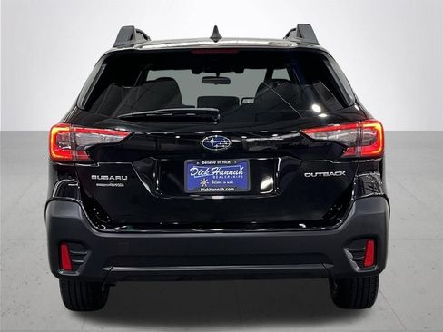 Used 2022 Subaru Outback Premium AWD/4WD image 11