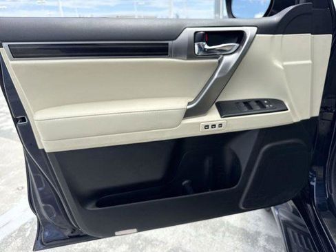 Certified 2023 Lexus GX 460 Premium AWD/4WD image 13
