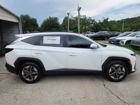 New 2025 Hyundai Tucson SEL image 2