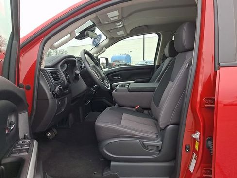 Used 2024 Nissan Titan SV w/ Accessory Utility Package AWD/4WD image 15