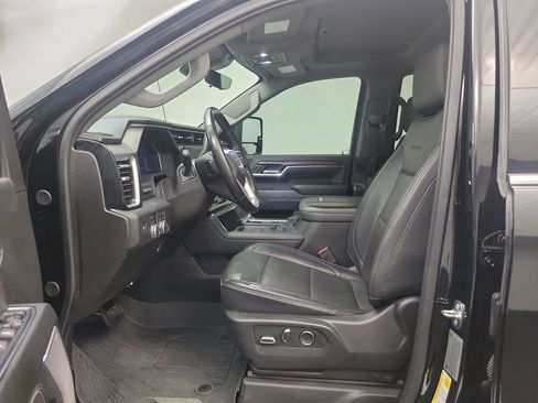 Used 2024 GMC Sierra 3500 Denali w/ Denali Reserve Package image 5