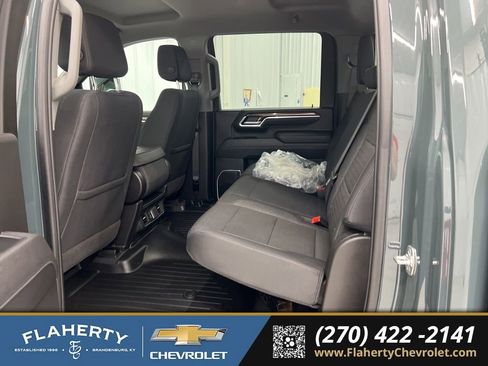 Used 2025 Chevrolet Silverado 2500 LT w/ All Star Edition AWD/4WD image 11
