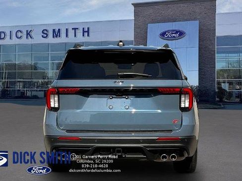 Certified 2025 Ford Explorer ST AWD/4WD image 5