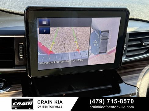 Used 2021 Ford Explorer Limited w/ Equipment Group 301A image 18