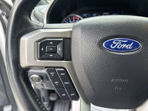Used 2022 Ford F550 4x4 SuperCab Super Duty image 22