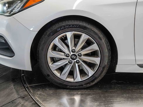 Used 2017 Hyundai Sonata Sport w/ Value Edition Package 02 FWD image 9