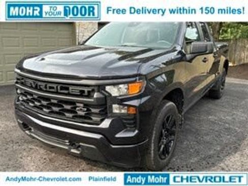 Used 2023 Chevrolet Silverado 1500 Custom AWD/4WD image 1