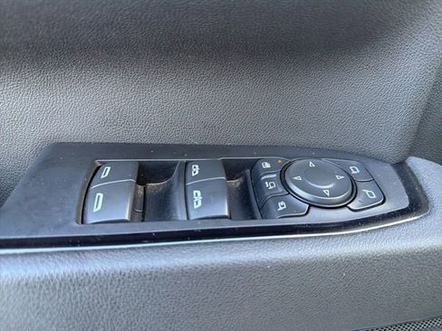 Used 2025 GMC Sierra 2500 AT4 AWD/4WD image 14