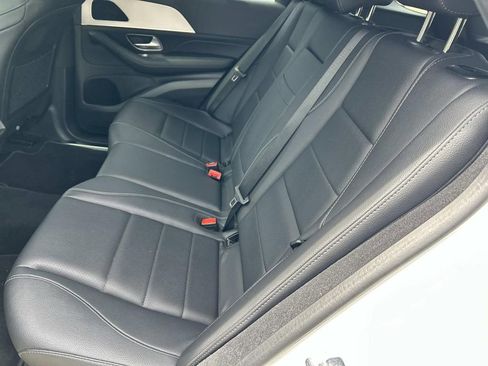 Used 2024 Mercedes-Benz GLE 450e 4MATIC image 23