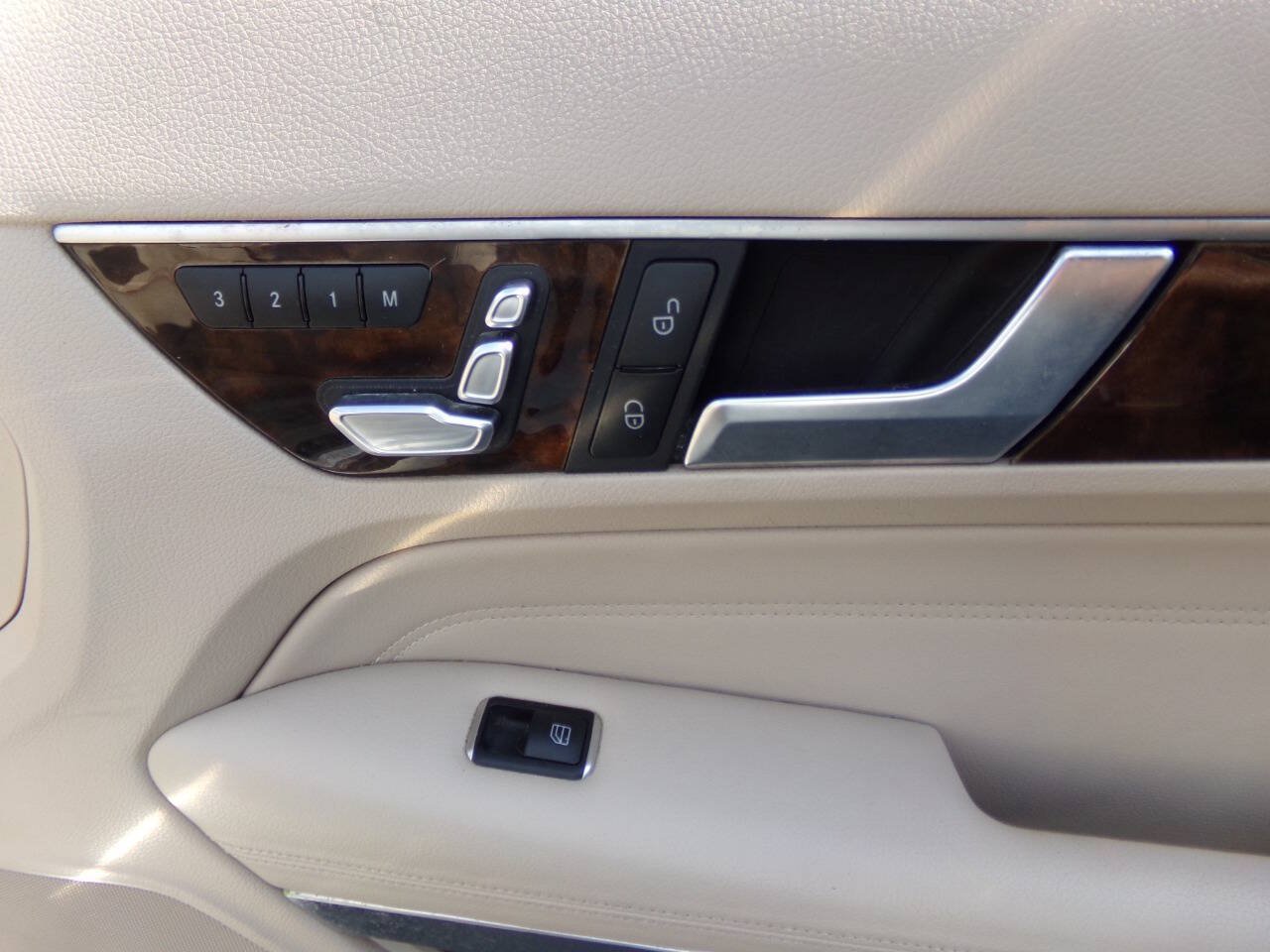 Used 2014 Mercedes-Benz E 350 Cabriolet w/ Premium 1 Package image 26
