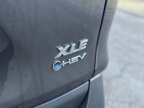 Certified 2025 Toyota RAV4 XLE image 39