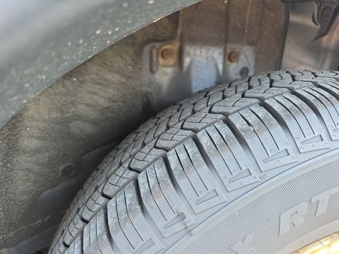 Used 2012 Honda CR-V LX image 11