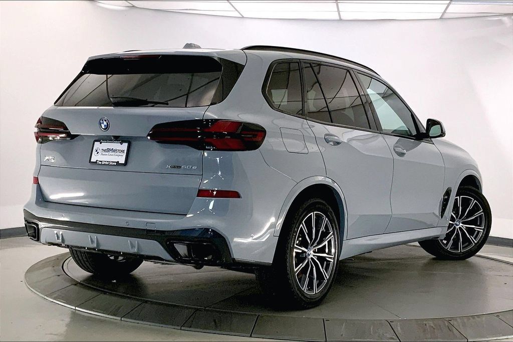 Certified 2024 BMW X5 xDrive50e AWD/4WD image 12