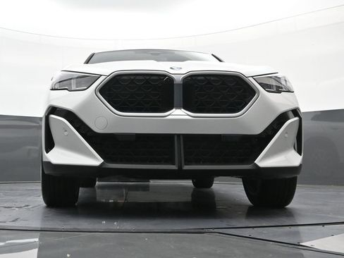 New 2026 BMW X2 xDrive28i w/ Technology Package AWD/4WD image 23