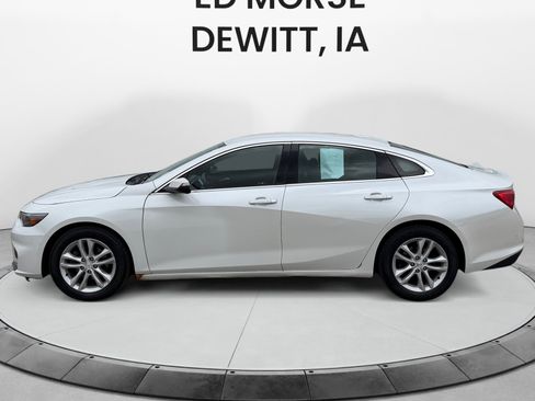 Used 2016 Chevrolet Malibu LT FWD image 2