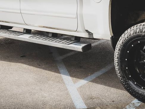 Used 2017 Chevrolet Silverado 1500 LT image 16