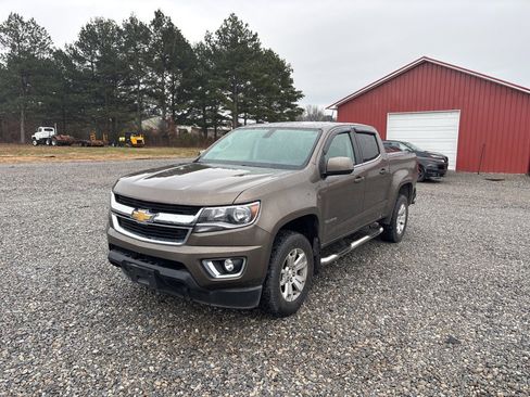 Used 2016 Chevrolet Colorado LT w/ LT Convenience Package image 4