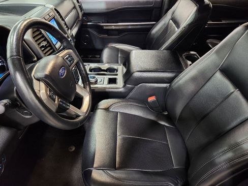 Used 2021 Ford Expedition XLT image 31