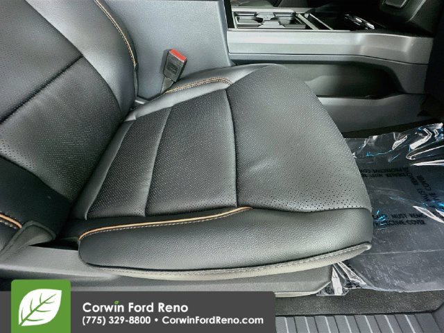 New 2026 Ford F350 Lariat w/ FX4 Off-Road Package AWD/4WD image 32