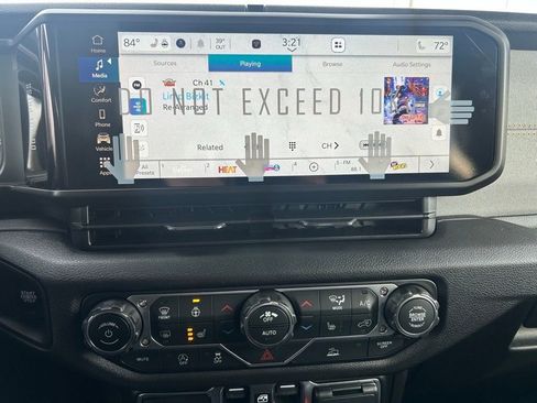 New 2026 Jeep Gladiator Sport image 9