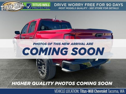 Used 2023 Chevrolet Colorado Trail Boss w/ Advanced Trailering Package AWD/4WD image 3