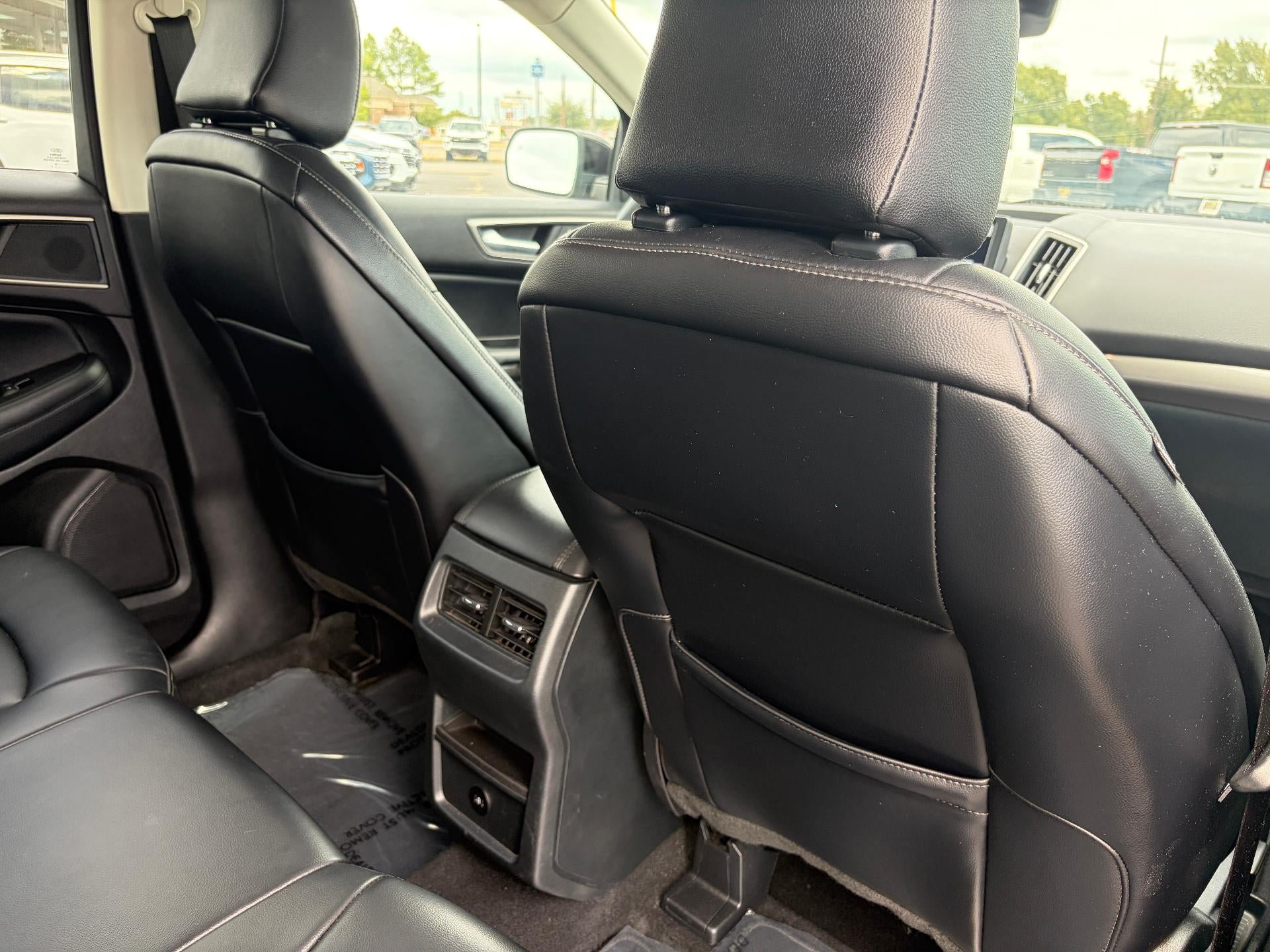 Used 2024 Ford Edge SEL AWD/4WD image 34