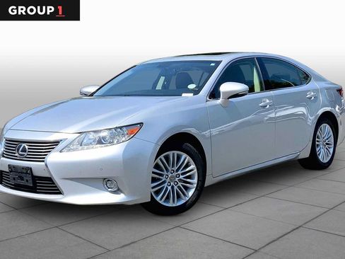 Used 2014 Lexus ES 350 w/ Luxury Package FWD image 1